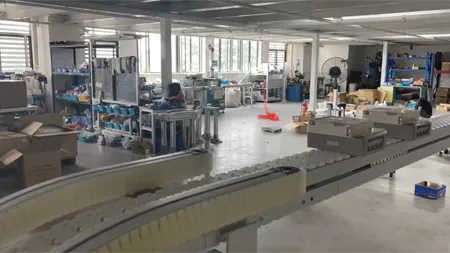 Клиновой конвейер