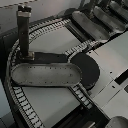 Двухручьевой конвейер для обувной промышленности